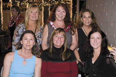 Wendy Gibson, Kathy Ells, Kate Thompson (back) Roz Rapozo, Laura Cassey and Suzy Esposito