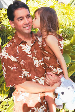 Marlon Dyer with daughter Myndee: Hawaiian Moon 'Na Pali' in chocolate men's shirt $64, girl's gathe