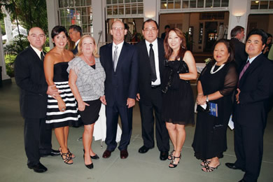 Mark and Beth Wood, Jan and Jerry Dill, Ed Nishi, Lisa Sur, and Charlene and Alan Takemoto