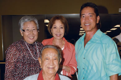 (back) Marlene Okubo, Sunghee Jones, Mark Teruya and (front) Samuel Tanimoto