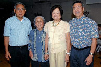Reuben Wong, Edith Leong, Vera Wong and Mark Yamakawa