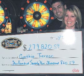Lucky Cynthia Tiernan won the QuarterMillion$ from the 25 cent slot machine at Treasure Island