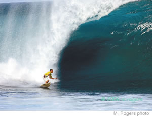 Freddy P. Junior is no stranger to the monster barrels of the Banzai Pipeline