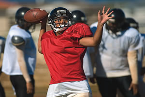 Cambell High senior Obe Mataio gets ready for football season. Photo by Byron Lee
