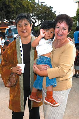 Amy Minami, Kaya Tsuji and Joanne Yanagimoto