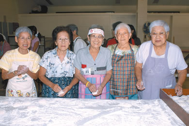 Aileen Hayakawa, Michie Takashita, Ethel Sekine, Paulene Higuchi and Mitsuo Uyenten