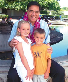 Hannah Skaggs and her brother, Stephen, hang out with Mayor Hannemann, who presented the Kailua girl with a grant that will support her ambitious plan to spur youngsters into productive activities with family and friends. Photo from Dawn Skaggs.