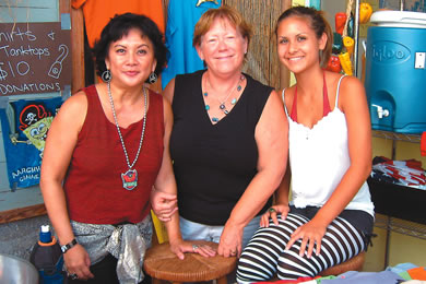 Cynthia Larson, Diana Buckley and Kaimana Larson