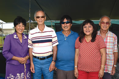 Pam Mizuno, Larry Ng, Wayne and Elaine Yamaguchi and Jensen Chang