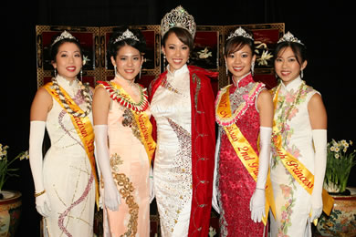 Jennifer Lam, Sibyl Wong, Jessica Lau, Adrienne Au and Julia Chen