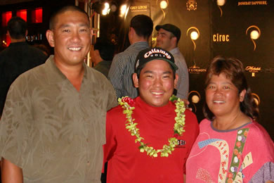 Tadd Fujikawa with parents Derrick and Lori