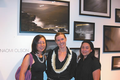 Contributing artist Naomi Olson (center) with Denise Nakano and Lesa Griffith of the Honolulu Academ