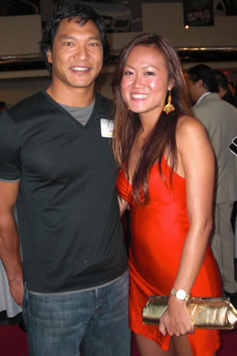 Actor Jason Scott Lee with wife Diana.