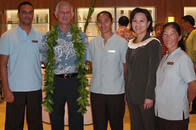 Moana Surfrider general manager Erik Berger and hotel manager Gloria Cheung