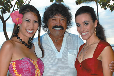 Miss Hawaii 2001 Denby Dung, Cecilio Rodriguez and Miss Hawaii 1999 Candes Meijide Gentry.