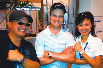 Harry Winston Inc. managing director James Schaefer and wife Winnie with Sony Open in Hawaii 2009 wi