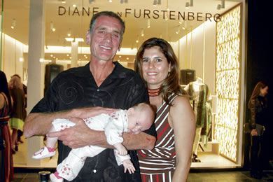 Prince Vittorio Alliata di Montereale with April Manson and her 10th baby, 3-month-old Marisol.