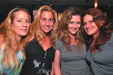 Aafke Zietz, Stephanie Kennedy, Stacey Schiller and Amanda McCann ...