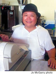 Sharon Schiavoni recently opened Sharon’s Kitchen in the Nuuanu YMCA