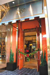 Tory Burch Opens Ala Moana Boutique - October 13, 2010 | Fashion Flash |  